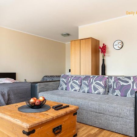 Luxury Suites - Viru Keskus By Rikas Hotels タリン エクステリア 写真